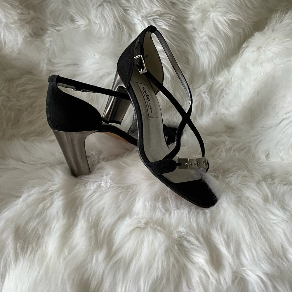 Sacha London heels made in Spain. Black & metallic in great condition. - Picture 1 of 5